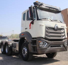 Howo NX Tractor Truck - Image 2