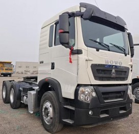 Howo NX Tractor Truck - Image 2