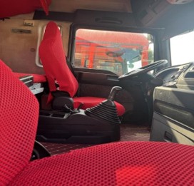Sinotruk Sitrak Tractor Truck - Image 3