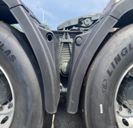 Sinotruk Sitrak Tractor Truck - Image 2