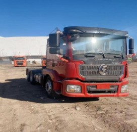 Shacman Delong M3000 Tra ctor Truck - Image 2