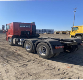 Shacman Delong M3000 Tra ctor Truck - Image 4